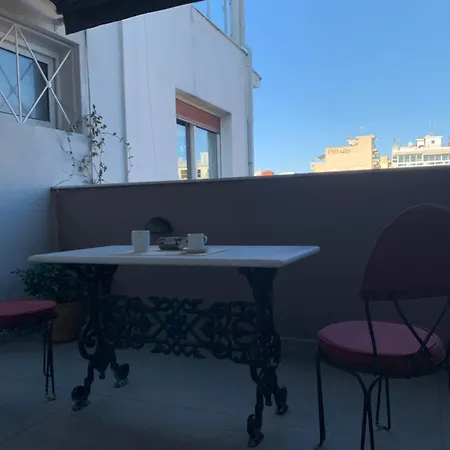 Downtown Stylish Flat