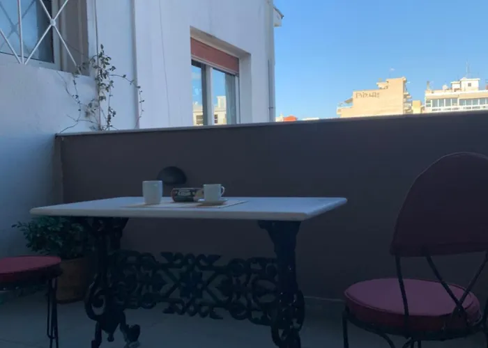 Downtown Stylish Flat